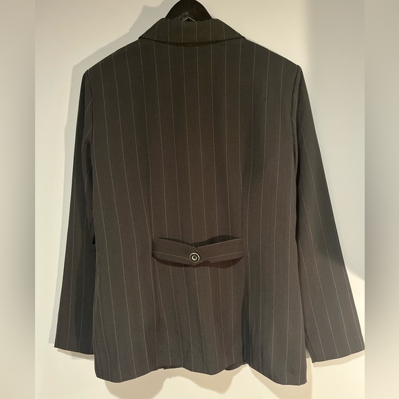 Black blazer jacket, with Brown pinstripe size US 14 - Picture 4 of 7